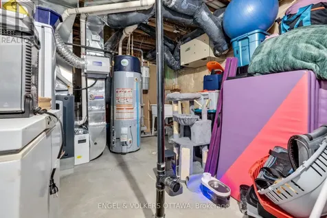 425 Cooks Mill Crescent Ottawa ON K1V 2M9
