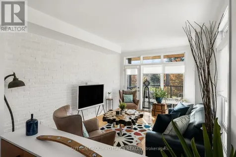 1127 North River Road Ottawa ON K1K 3W4