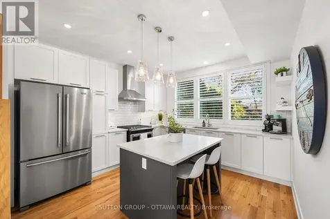 1127 North River Road Ottawa ON K1K 3W4