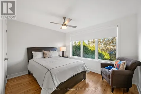 1127 North River Road Ottawa ON K1K 3W4