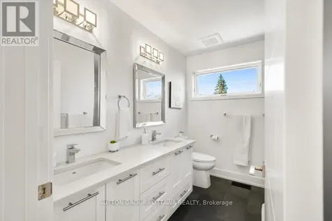 1127 North River Road Ottawa ON K1K 3W4