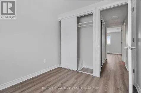 2976 Olympic Way Ottawa ON K1T 1Y4