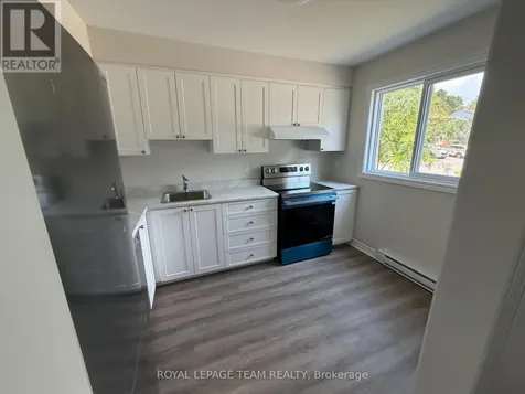 2976 Olympic Way Ottawa ON K1T 1Y4