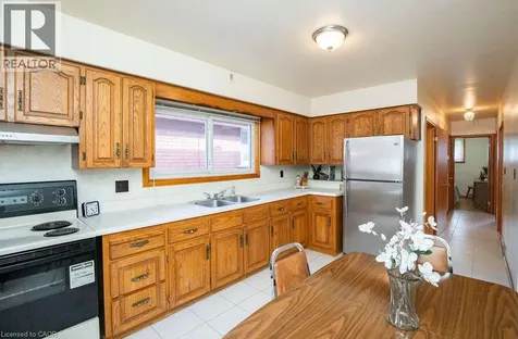 313 Barton Street West Hamilton ON L8R 2J3