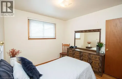 313 Barton Street West Hamilton ON L8R 2J3