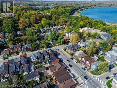 313 Barton Street West Hamilton ON L8R 2J3