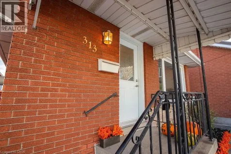 313 Barton Street West Hamilton ON L8R 2J3
