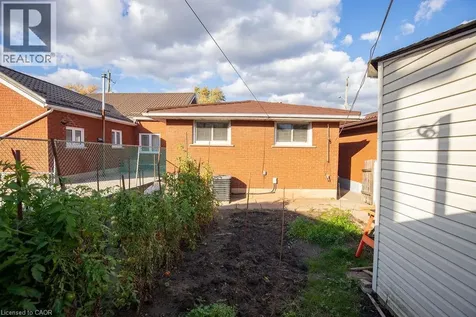 313 Barton Street West Hamilton ON L8R 2J3