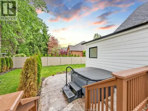 281 Brighton Road Tecumseh ON N8N 2L2