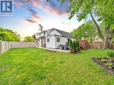 281 Brighton Road Tecumseh ON N8N 2L2