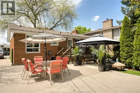 1204 Sumach Windsor ON N8S 2S4