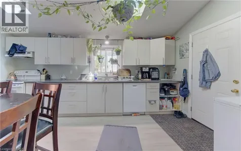 48 Breithaupt Street Kitchener ON N2H 5G6