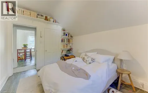 48 Breithaupt Street Kitchener ON N2H 5G6