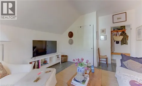 48 Breithaupt Street Kitchener ON N2H 5G6