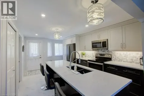 464 Beechwood Place Waterloo ON N2T 1Z2