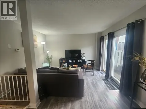 135 Chalmers Street South Cambridge ON N1R 6M2