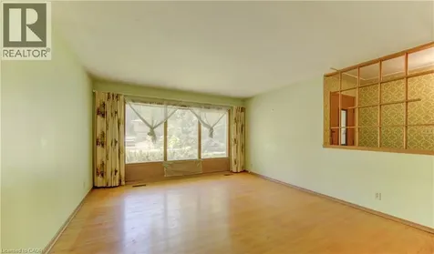 162 Warren Road Kitchener ON N2M 4T7