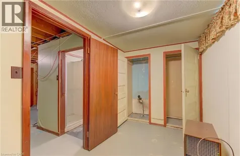 162 Warren Road Kitchener ON N2M 4T7