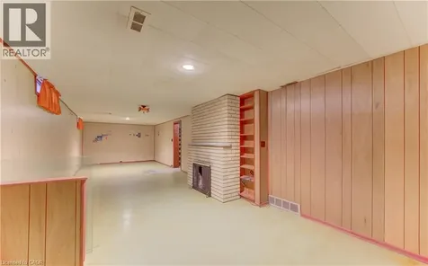 162 Warren Road Kitchener ON N2M 4T7
