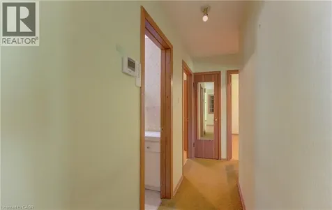 162 Warren Road Kitchener ON N2M 4T7