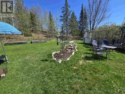 179 Taylor Boulevard Elliot Lake ON P5A 3L1