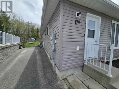 179 Taylor Boulevard Elliot Lake ON P5A 3L1