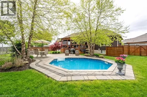 49 Postma Drive Dunnville ON N1A 0B2