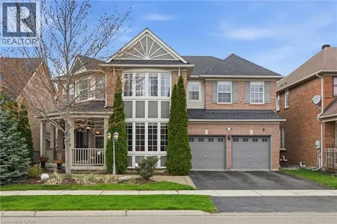 2295 Glazebrook Circle Oakville ON L6M 5B5