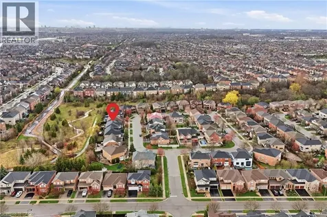 2295 Glazebrook Circle Oakville ON L6M 5B5