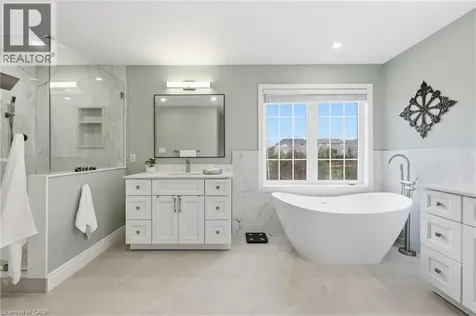 2295 Glazebrook Circle Oakville ON L6M 5B5