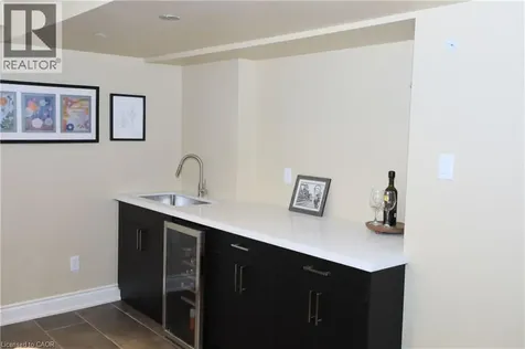 2295 Glazebrook Circle Oakville ON L6M 5B5