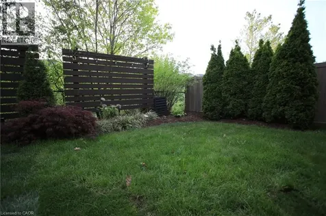 2295 Glazebrook Circle Oakville ON L6M 5B5