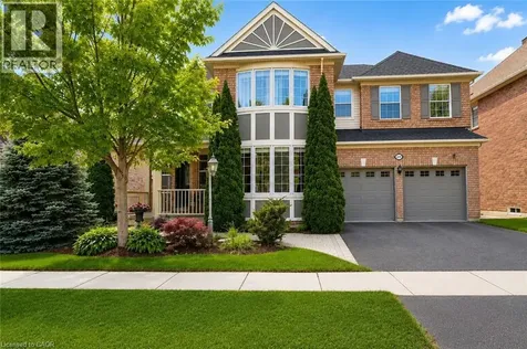 2295 Glazebrook Circle Oakville ON L6M 5B5