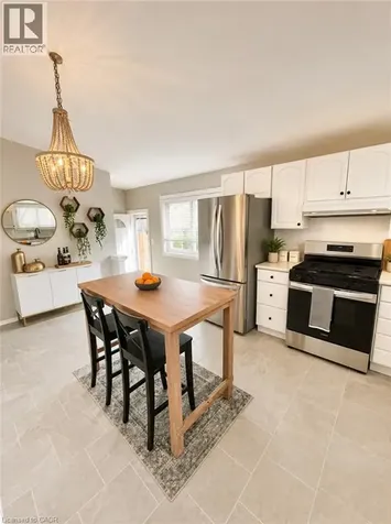241 Thorner Drive Hamilton ON L8V 2M6