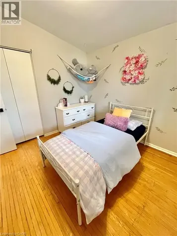 241 Thorner Drive Hamilton ON L8V 2M6
