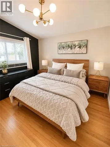 241 Thorner Drive Hamilton ON L8V 2M6