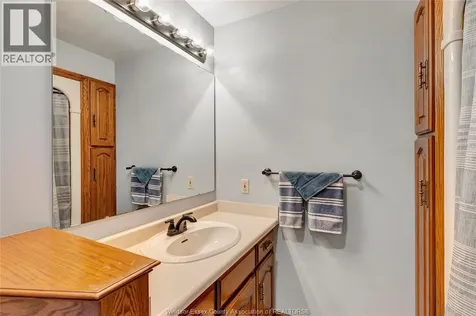 3927 Concession 3 South Amherstburg ON N9V 2Y8