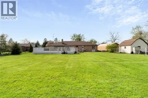 3927 Concession 3 South Amherstburg ON N9V 2Y8