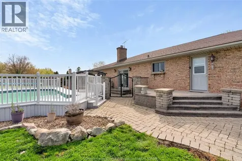 3927 Concession 3 South Amherstburg ON N9V 2Y8