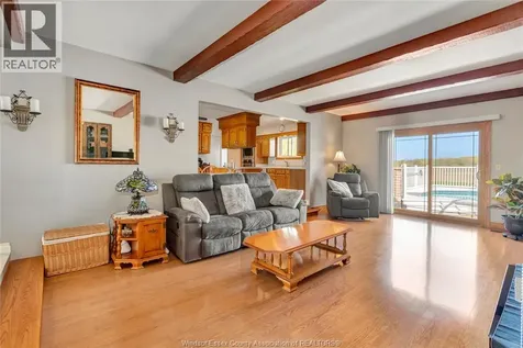 3927 Concession 3 South Amherstburg ON N9V 2Y8