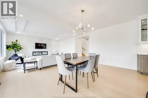 3698 Farrow Avenue Windsor ON N8N 1M2