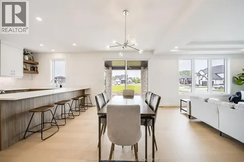 3698 Farrow Avenue Windsor ON N8N 1M2