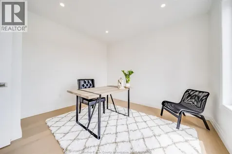 3698 Farrow Avenue Windsor ON N8N 1M2