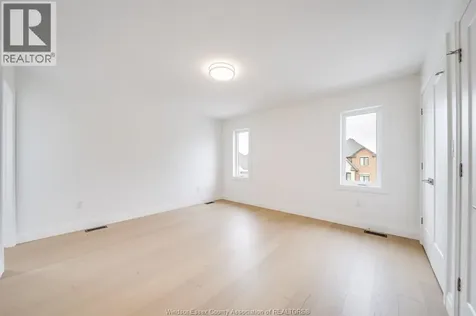 3698 Farrow Avenue Windsor ON N8N 1M2