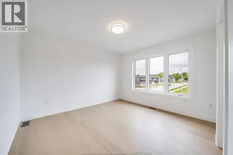 3698 Farrow Avenue Windsor ON N8N 1M2