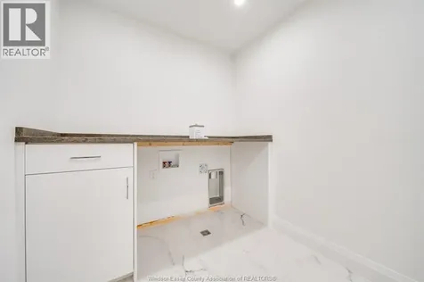 3698 Farrow Avenue Windsor ON N8N 1M2