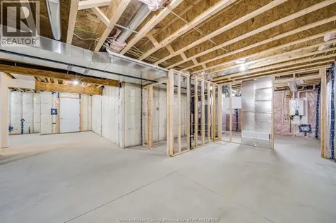 3698 Farrow Avenue Windsor ON N8N 1M2