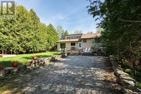 105 Woodland Park Road Blue Mountains ON N0H 1J0