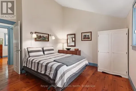 105 Woodland Park Road Blue Mountains ON N0H 1J0