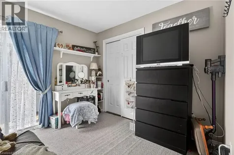 11 Rochelle Crescent Ridgeway ON L0S 1N0